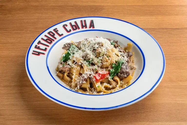 Паста Щечки с белыми грибами