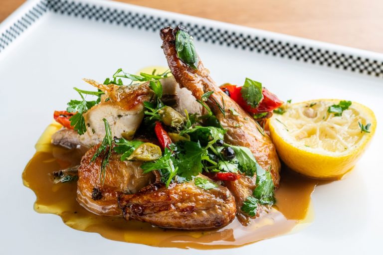 Цыпленок с жу и маслом чимичури