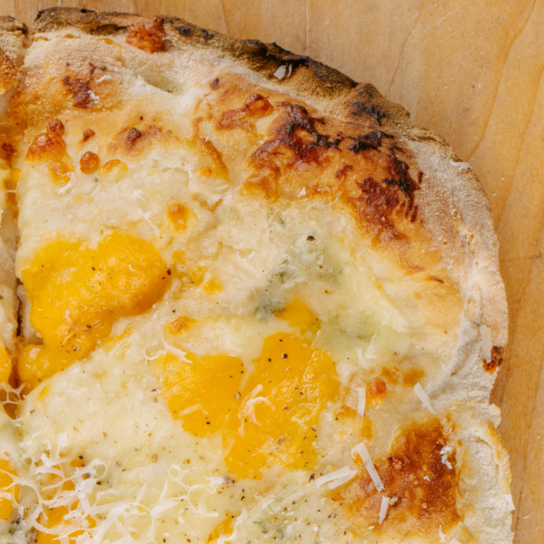 Пицца 4 сыра большая