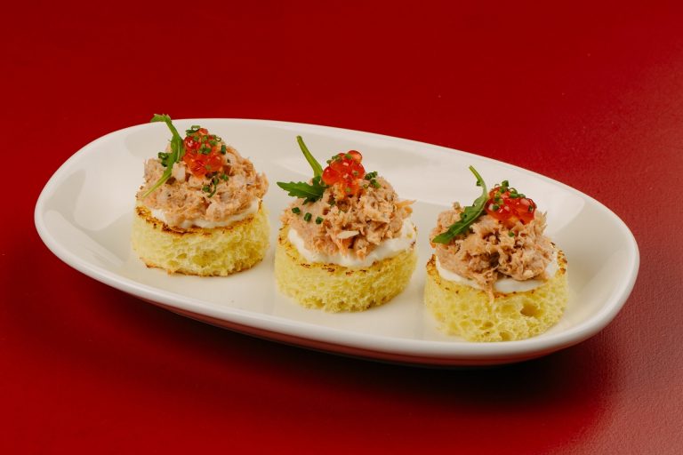 Кростини & лосось