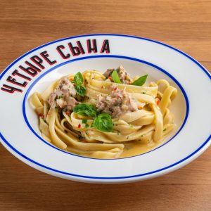 Фетучини с тунцом