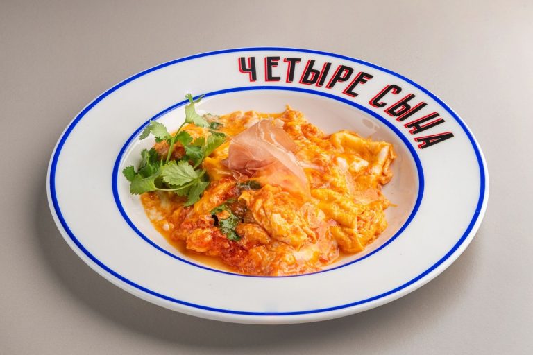 Яичница с томатами