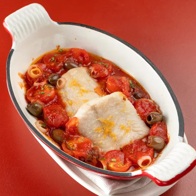 Судак в томатном соусе