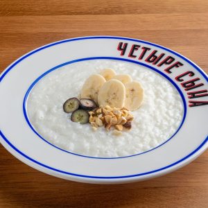 Каша рисовая с бананом